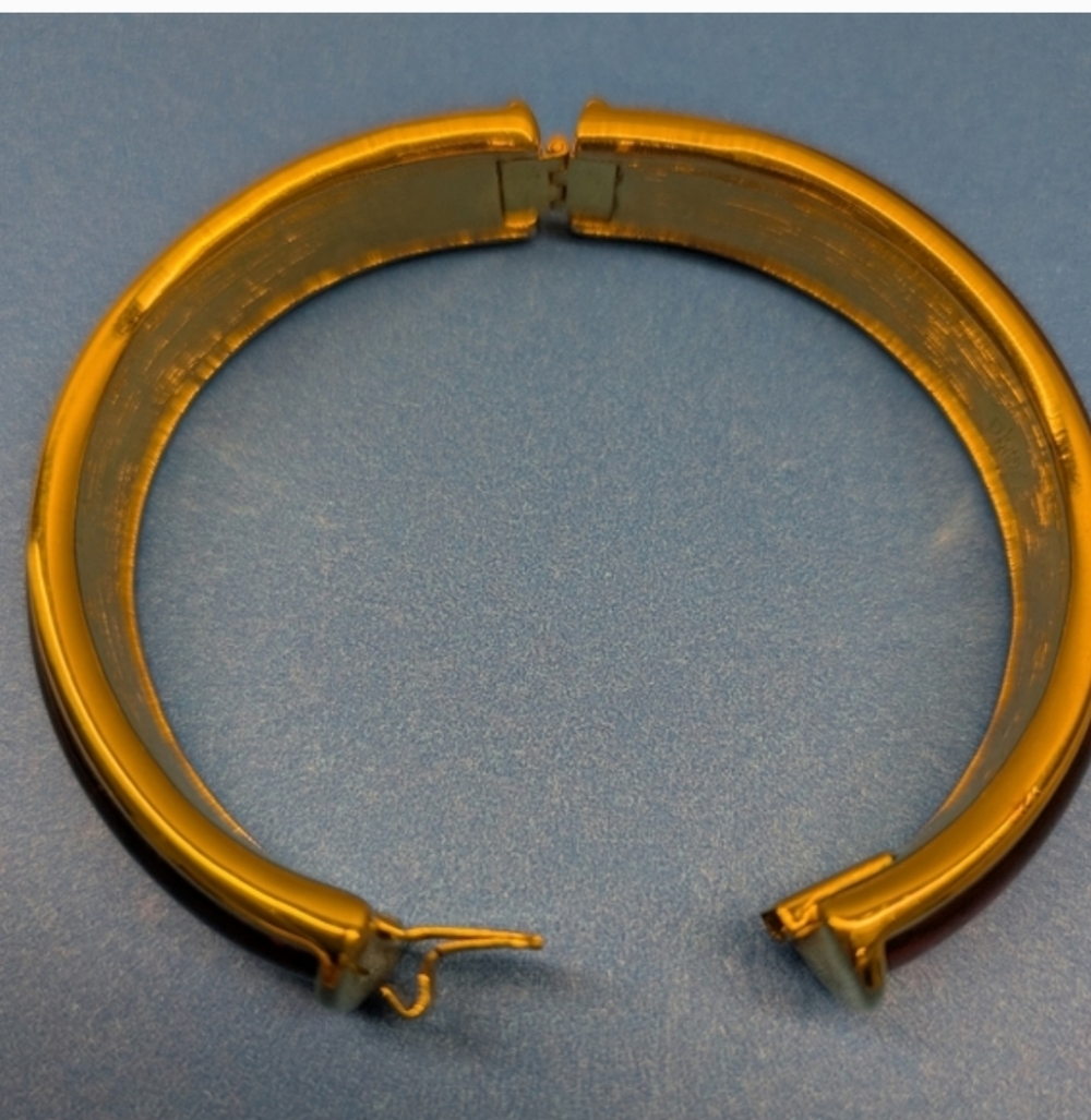 Joan Rivers Bangle Bracelet - Picture 4 of 8